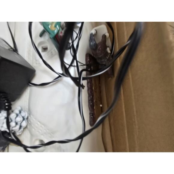 The Magic Of Mainstreet 1997 Trendmasters Lighted Animated Christmas Village - Picture 12 of 13